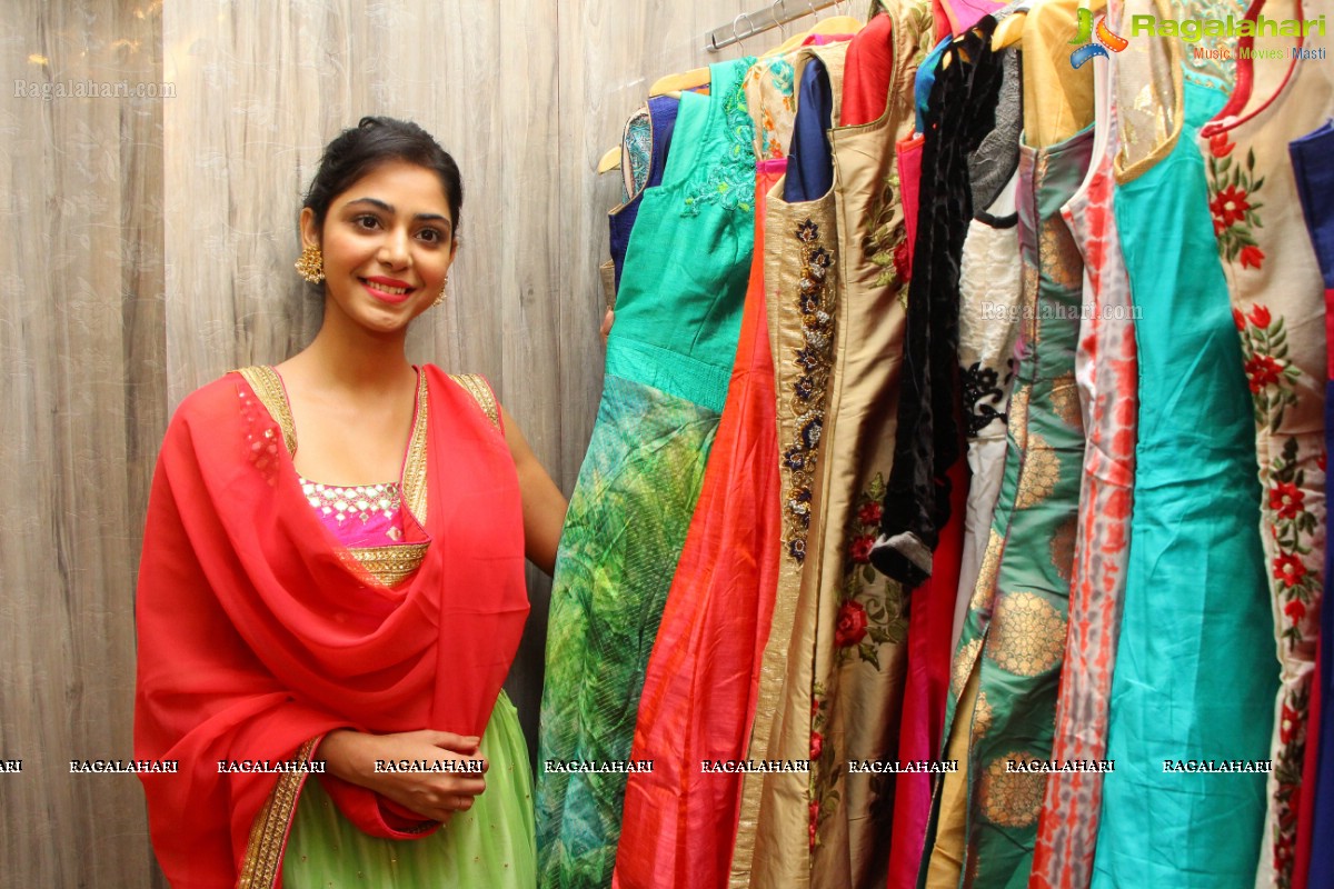 Actress Poorna Launches SR fashion Studio at Banjara Hills, Hyderabad