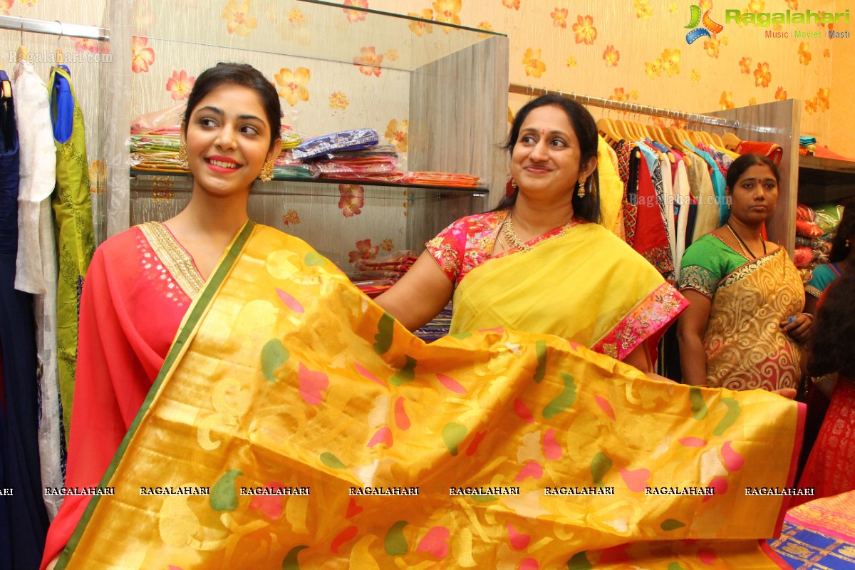 Actress Poorna Launches SR fashion Studio at Banjara Hills, Hyderabad