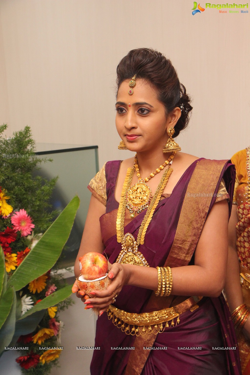 Lasya launches TBZ's Devan Collection - The New Range of Temple Jewellery at TBZ Showroom, Hyderabad