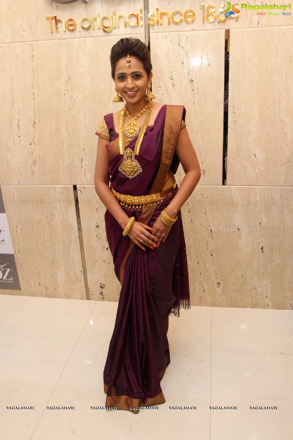 Lasya launches TBZ's Devan Collection - The New Range of Temple Jewellery at TBZ Showroom, Hyderabad