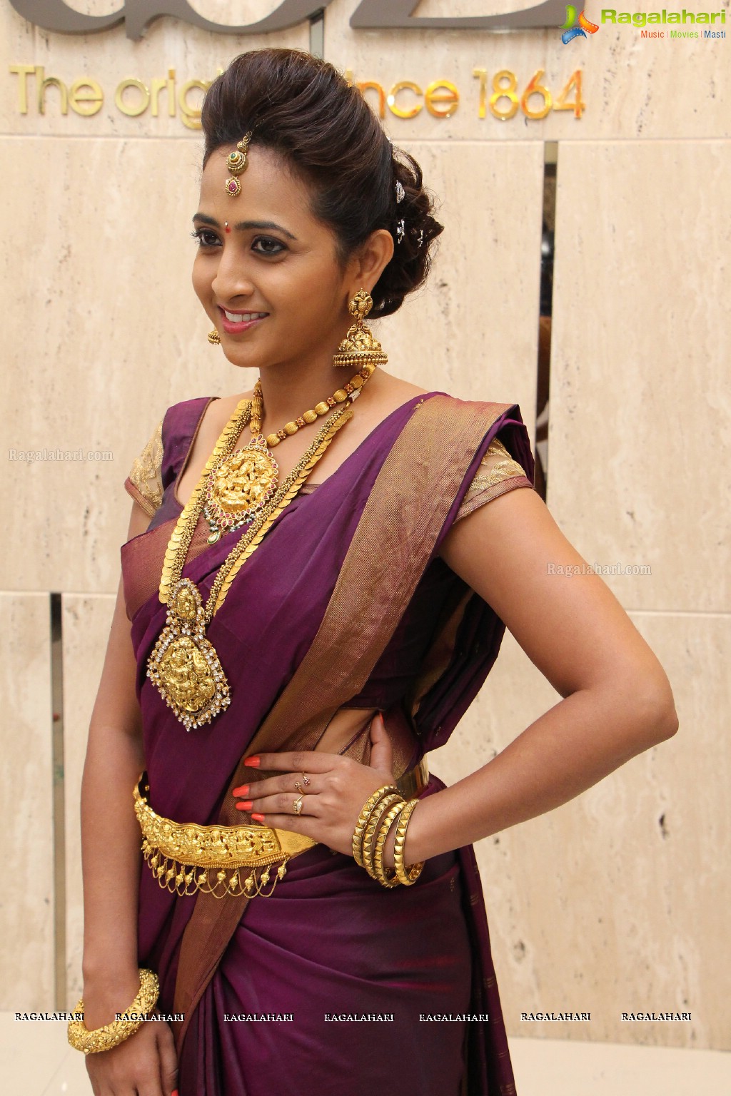 Lasya launches TBZ's Devan Collection - The New Range of Temple Jewellery at TBZ Showroom, Hyderabad