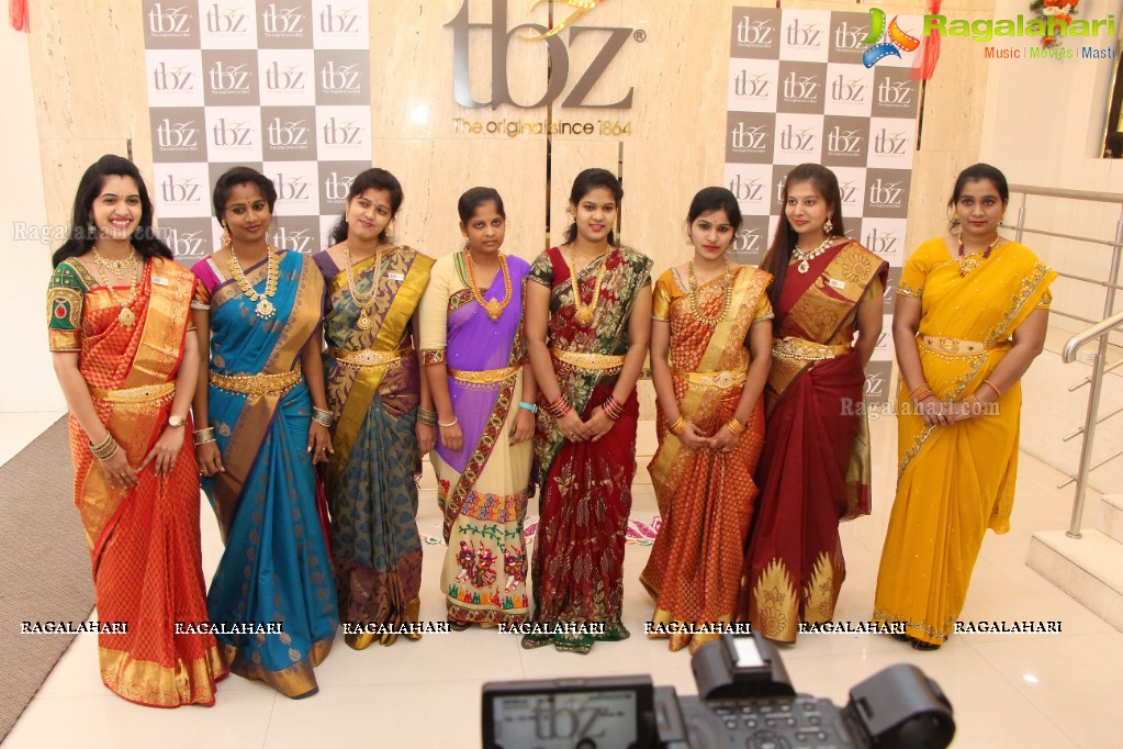 Lasya launches TBZ's Devan Collection - The New Range of Temple Jewellery at TBZ Showroom, Hyderabad