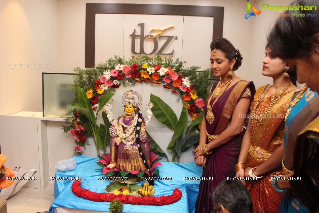 Lasya launches TBZ's Devan Collection - The New Range of Temple Jewellery at TBZ Showroom, Hyderabad