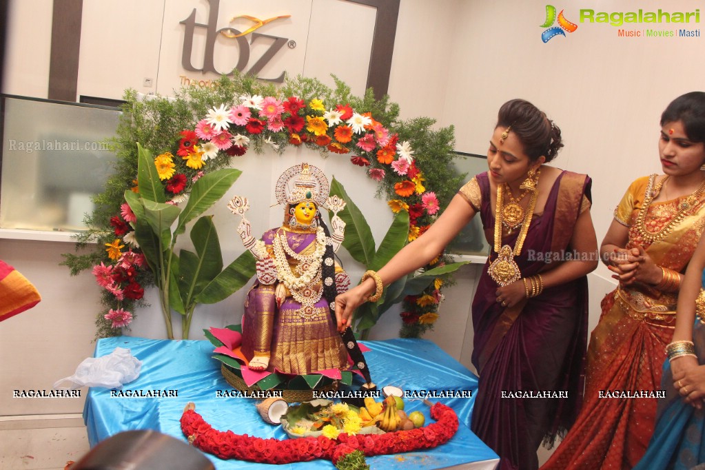 Lasya launches TBZ's Devan Collection - The New Range of Temple Jewellery at TBZ Showroom, Hyderabad