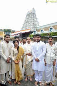 Lie team visits Tirumala