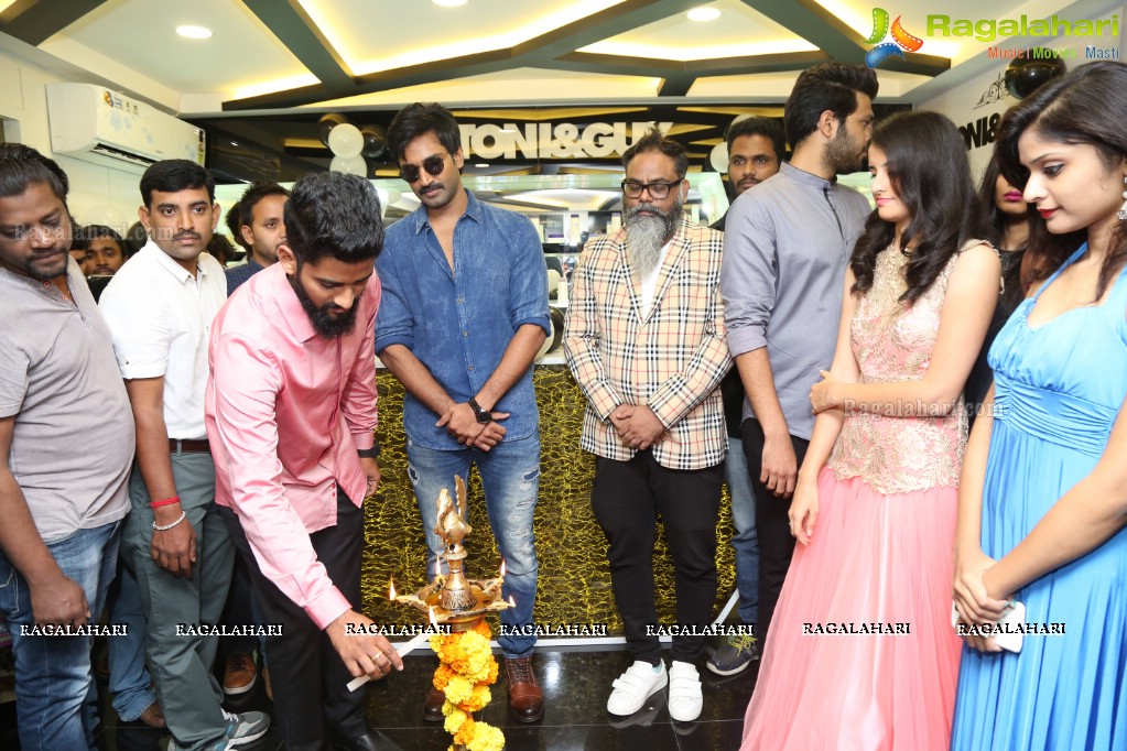 Aadhi Pinisetty launches Toni and Guy at Film Nagar, Hyderabad