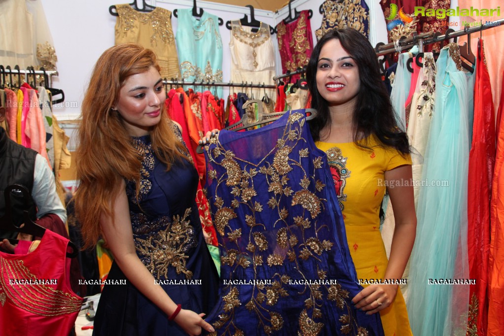 Athithi Das inaugurates Akritti Elite Exhibition & Sale at Taj Deccan