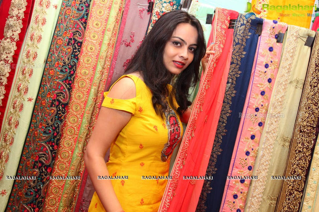 Athithi Das inaugurates Akritti Elite Exhibition & Sale at Taj Deccan