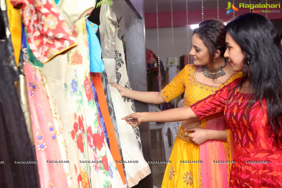 Akruthi Designer Studio Launch by Seerat Kapoor