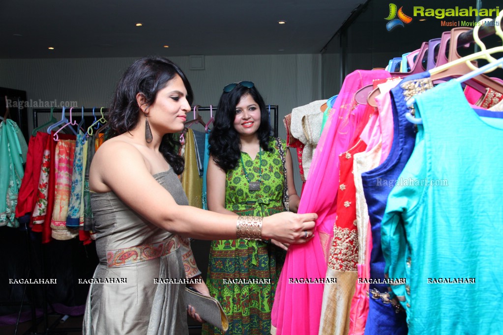 Anika Fashions Exhibition cum Sale at Vivanta by Taj