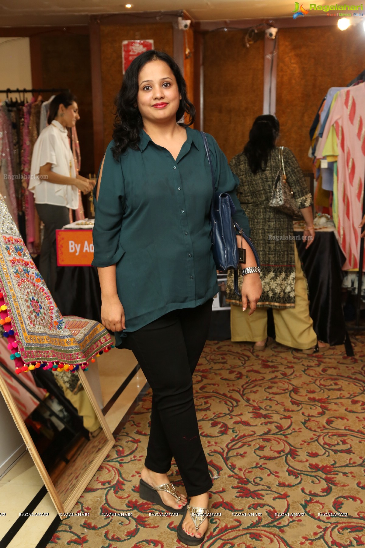 Araaish, A Fundraiser exhibition for Save The Children India foundation