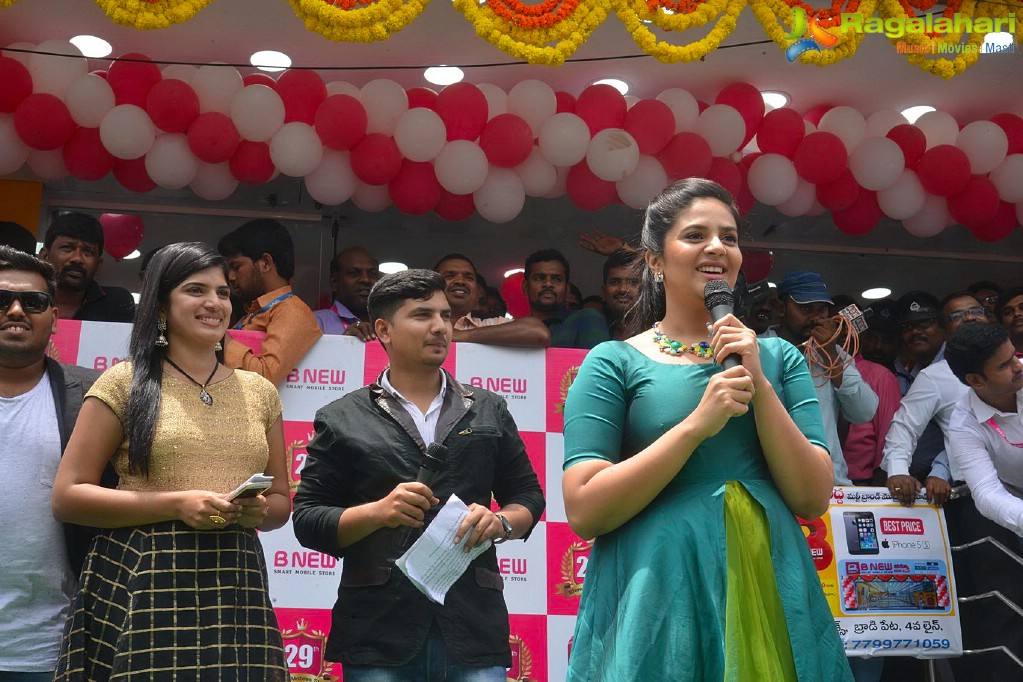 Catherine Tresa and Sree Mukhi launches B New Mobile Store at Guntur