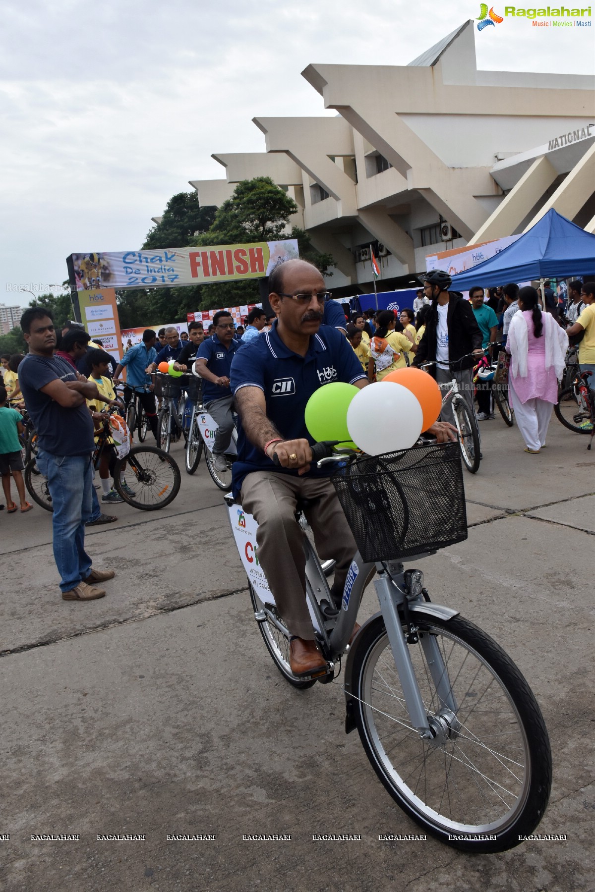 Chak De India Ride by Hyderabad Bicycling Club and CII at HITEX