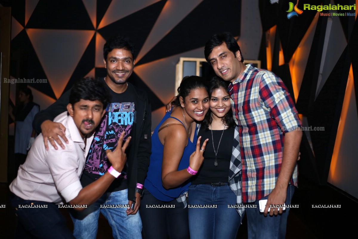 Dance Republic with Nikhil Chinapa-Rohit Barker at Block 22