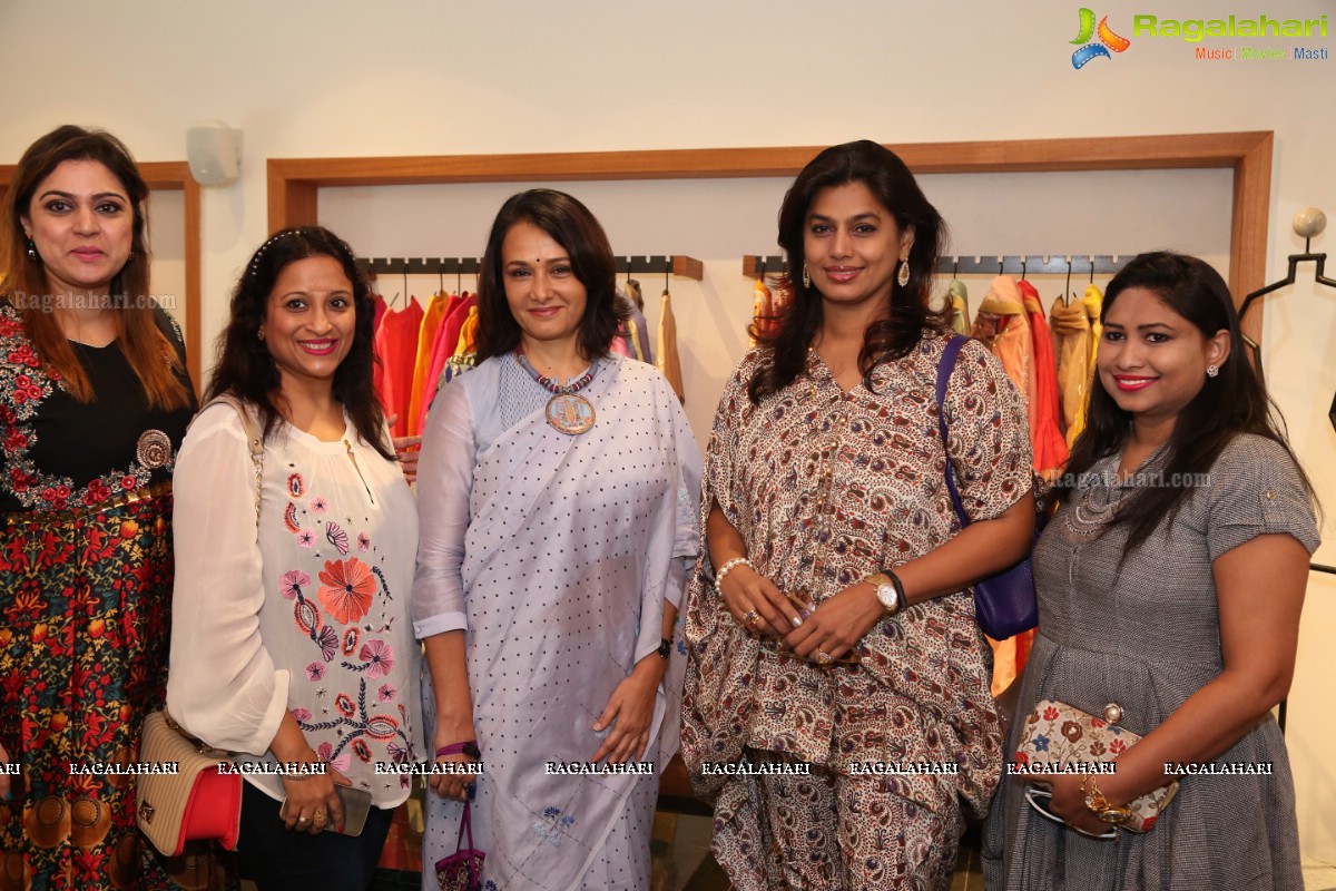 The Deccan Story Store Launch By Amala Akkineni