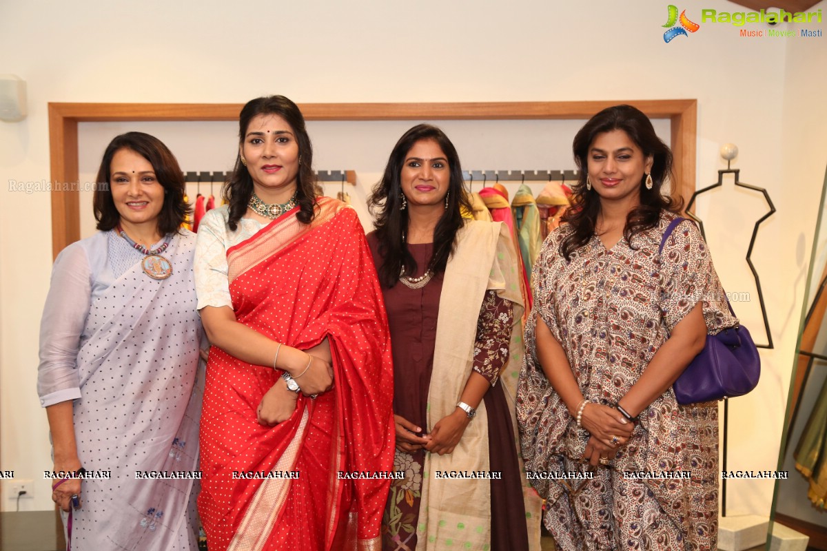 The Deccan Story Store Launch By Amala Akkineni