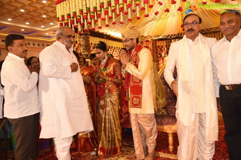 Producer Rammohanrao Daughter Dedeepya Weds Vishnu Charan