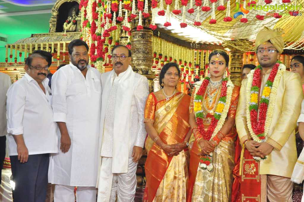 Producer Rammohanrao Daughter Dedeepya Weds Vishnu Charan