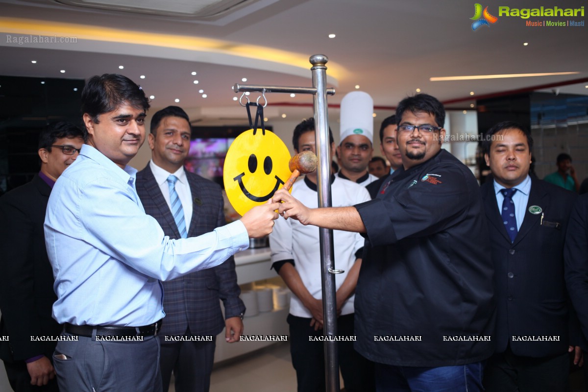 Eatmor Relaunch in Hyderabad by Ohri’s Group of Hotels & Restaurants at Banjara Hills