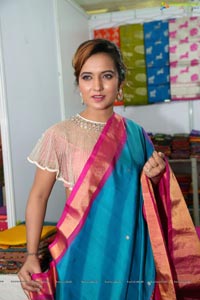 Aafia Bhardwaj inaugurates Indian Silk Expo