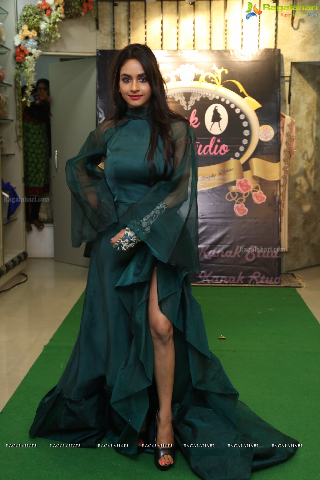 Kanak Studio Launch by Designer Shivanii Singhania at Road #8, Banjara Hills