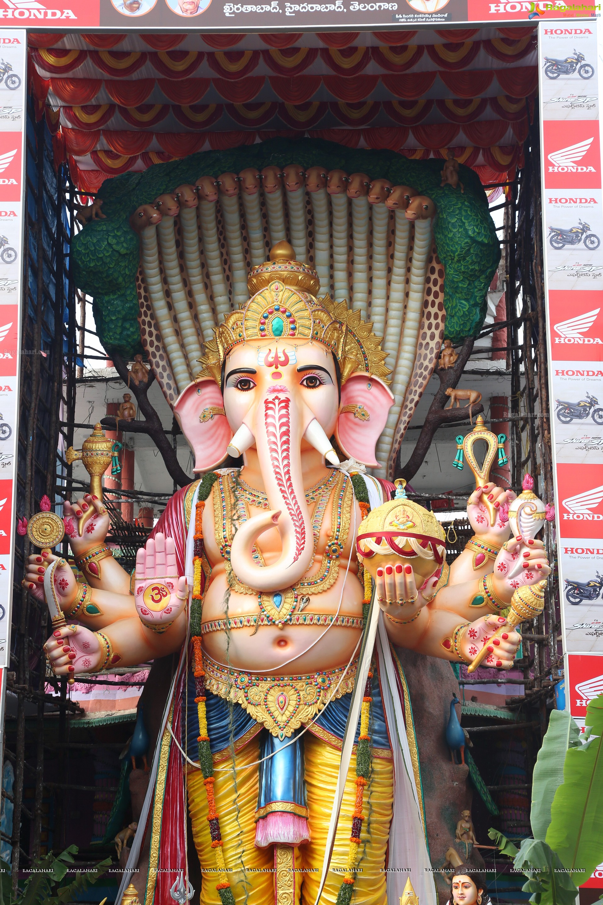 Khairatabad Ganesh 2017 (High Definition)