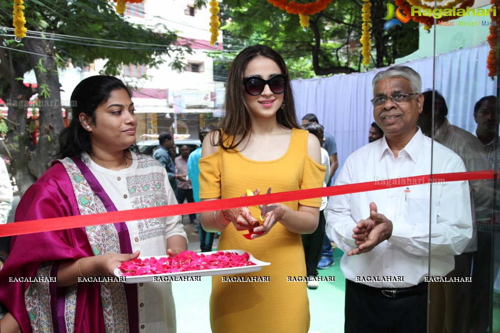 Grand Launch of KSR Laser Vision Eye Care and Eye Hospital, Nallakunta