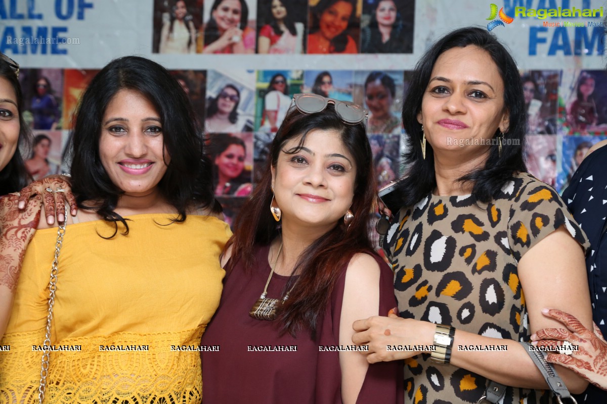 'Toilet' - Special Screening by Samanvay Ladies Club Leo Group at LV Prasad Film Laboratories 