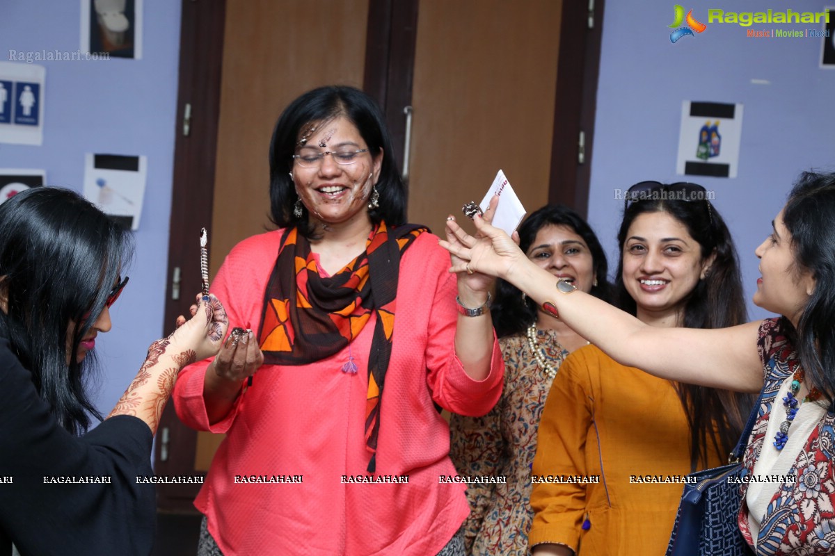 'Toilet' - Special Screening by Samanvay Ladies Club Leo Group at LV Prasad Film Laboratories 