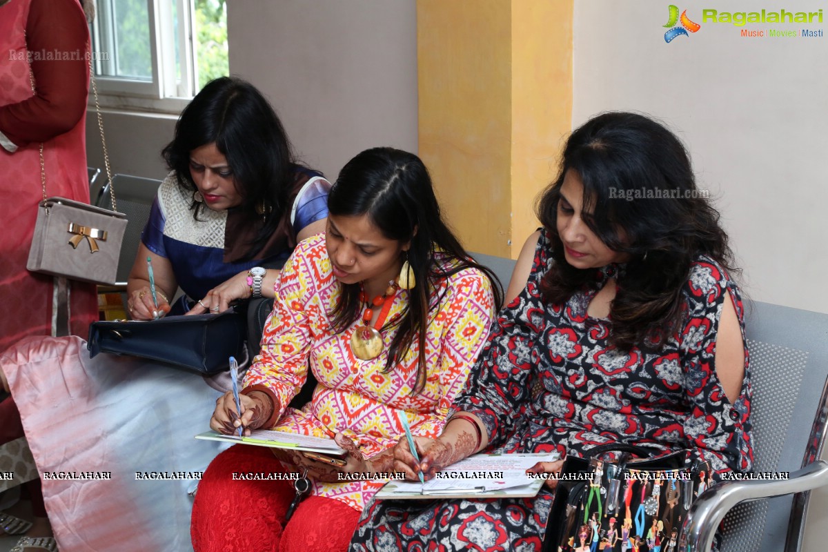 'Toilet' - Special Screening by Samanvay Ladies Club Leo Group at LV Prasad Film Laboratories 