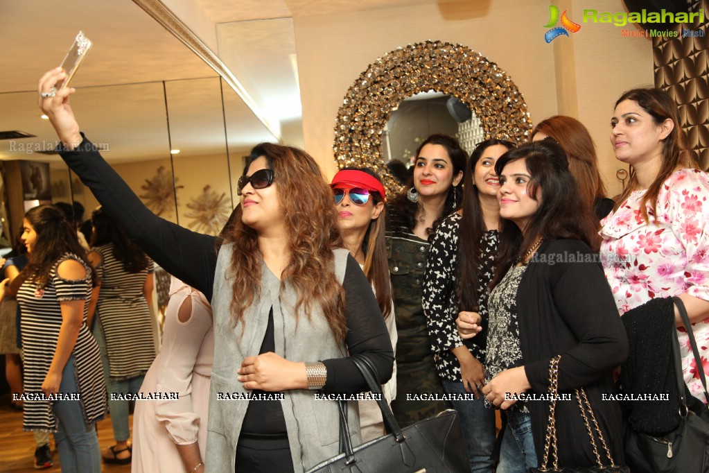 Salon Party by Manisha Kapoor at The Glaze and Gloss, Banjara Hills, Hyderabad