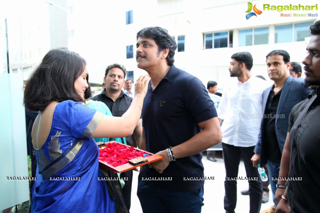 Nagarjuna & Amala launches Healthcare Lounge at CallHealth Services Pvt Ltd