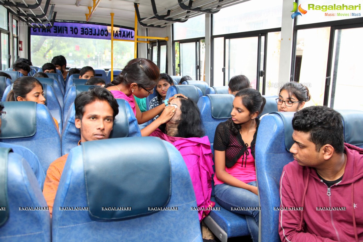 “Performance Art” in a Moving Bus to Respect Women at JNFAU