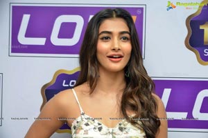 Pooja Hegde launches Lot Mobile Store in Vijayawada