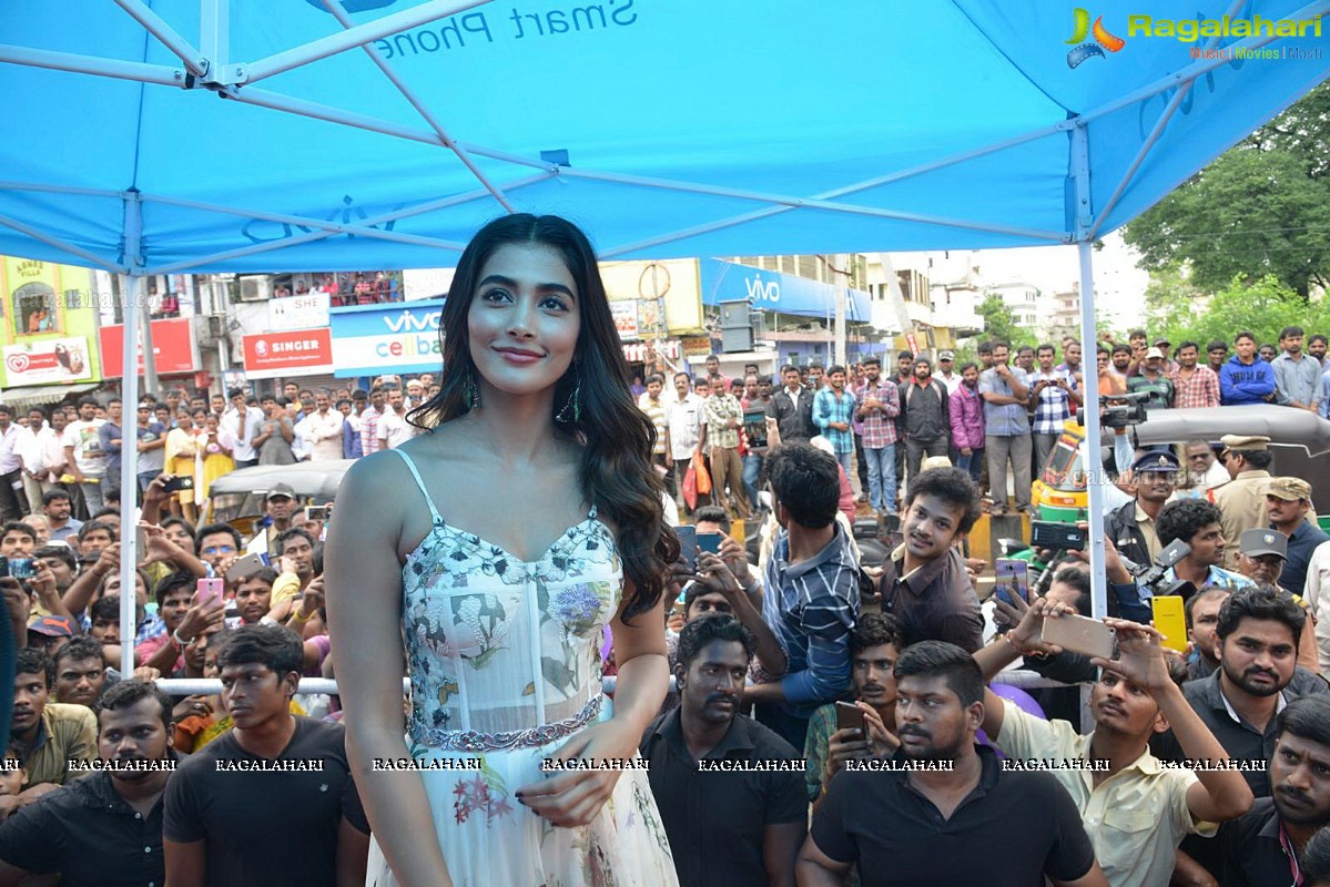 Pooja Hegde launches Lot Mobile Store in Vijayawada