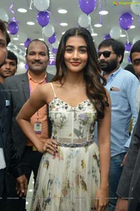 Pooja Hegde launches Lot Mobile Store in Vijayawada