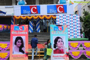 Raashi Khanna Big C Mobile Store