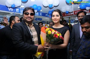 Raashi Khanna Big C Mobile Store