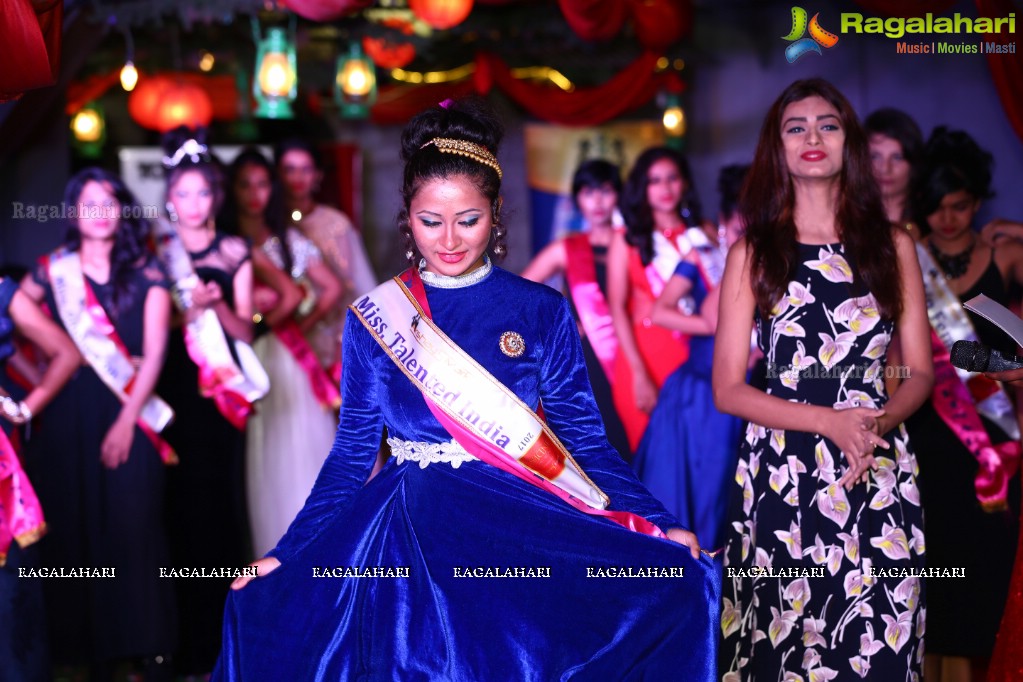 Reliance Jewels Mr. & Miss India 2017 Grand Finale Winners Press Meet
