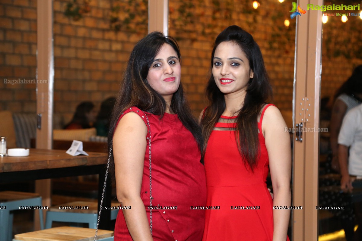 Shilpa Singh Freindship Day Party 'Freinds Forever' at Karma