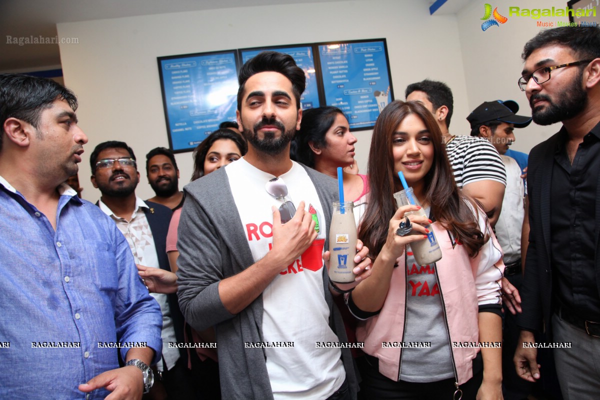 Shubh Mangal Saavdhan Team at Makers of Milkshakes