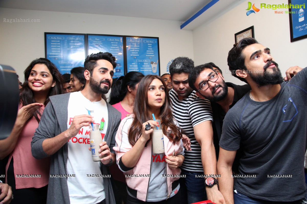 Shubh Mangal Saavdhan Team at Makers of Milkshakes