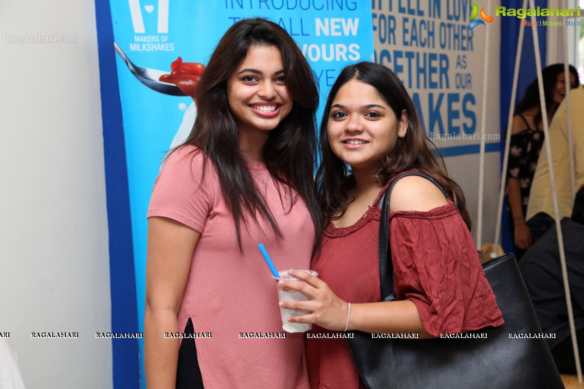 Shubh Mangal Saavdhan Team at Makers of Milkshakes