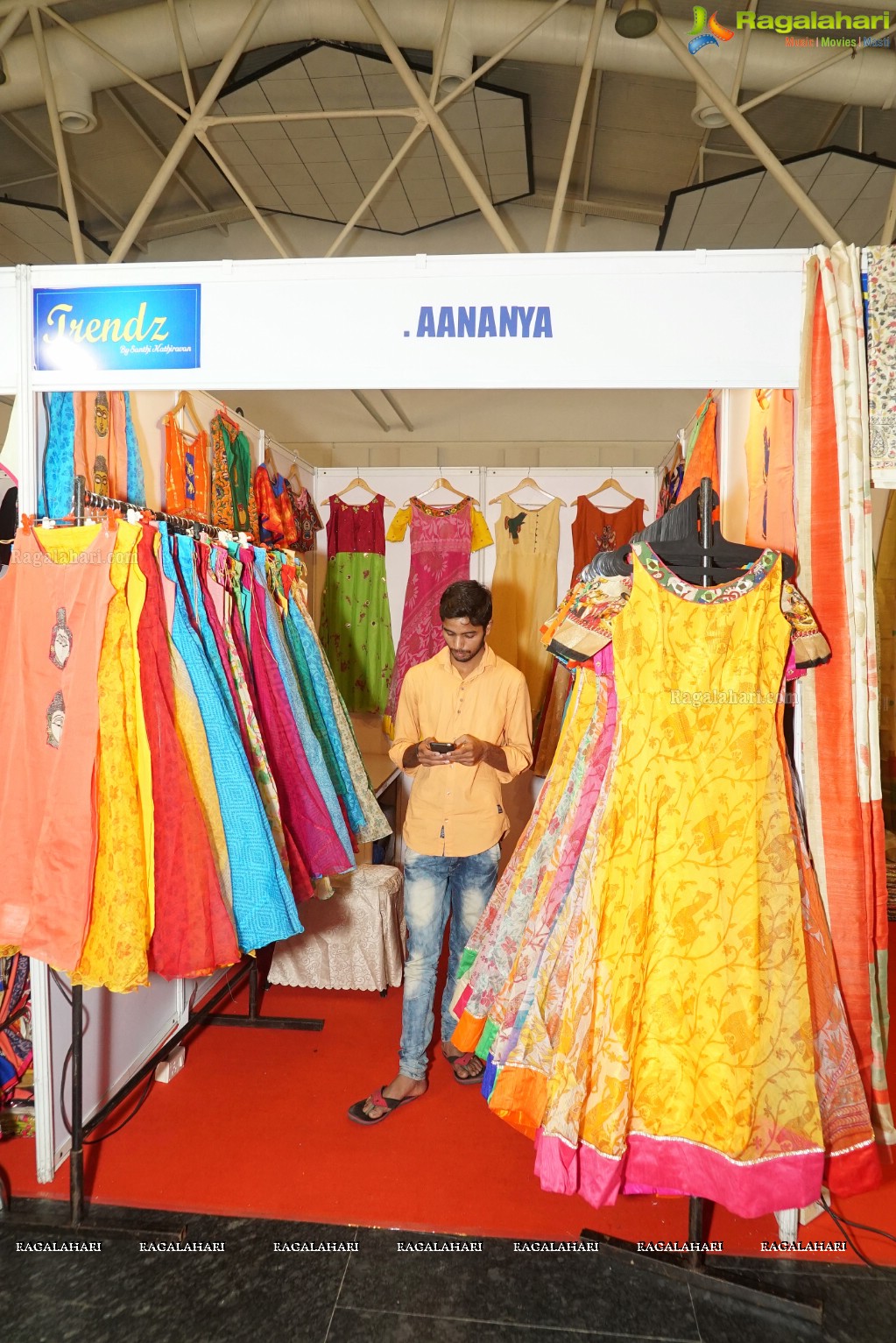 Divya Nandini launches Trendz Life Style Expo at N Convention