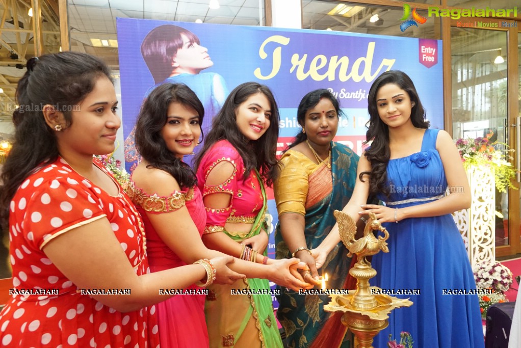 Divya Nandini launches Trendz Life Style Expo at N Convention