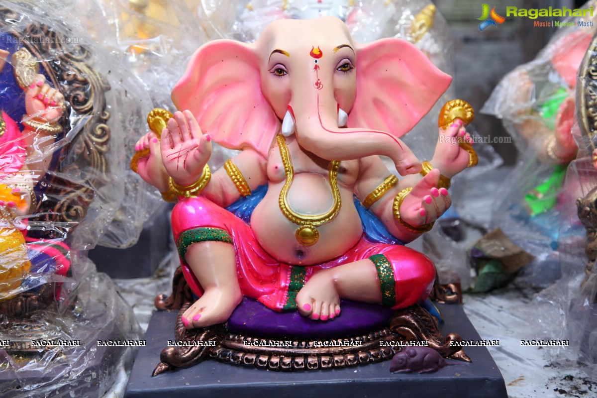 Ganesh Chaturthi Idols Sale at Uppal, Hyderabad