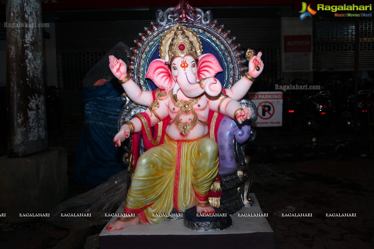 Ganesh Chaturthi Idols Sale at Uppal, Hyderabad