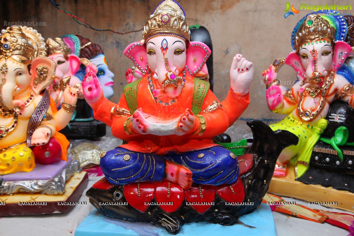 Ganesh Chaturthi Idols Sale at Uppal, Hyderabad