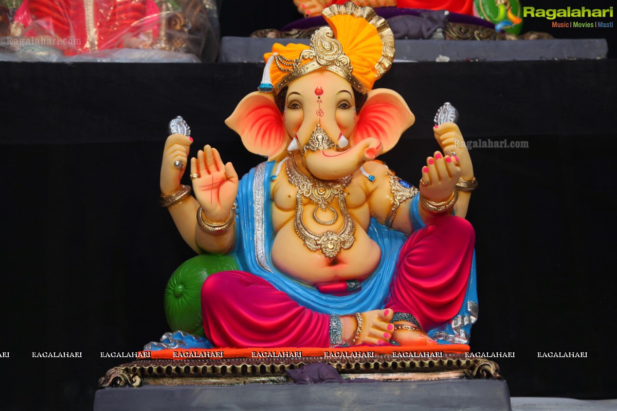 Ganesh Chaturthi Idols Sale at Uppal, Hyderabad