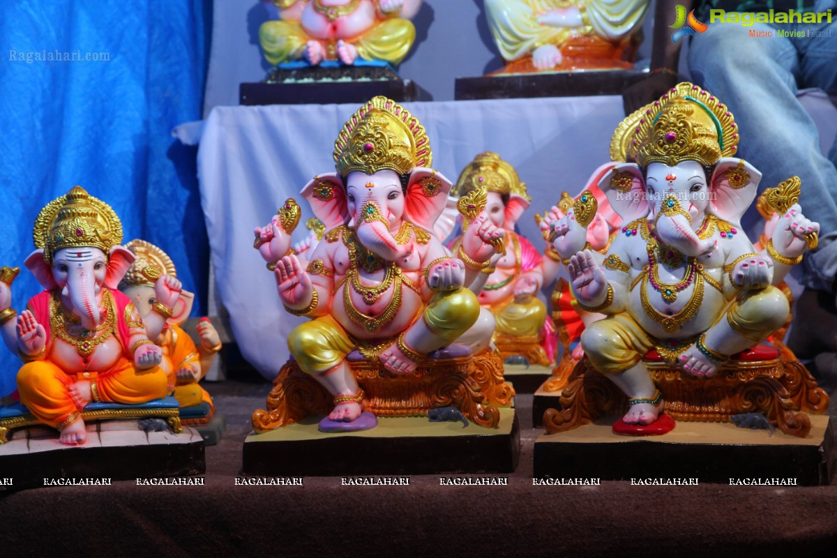 Ganesh Chaturthi Idols Sale at Uppal, Hyderabad